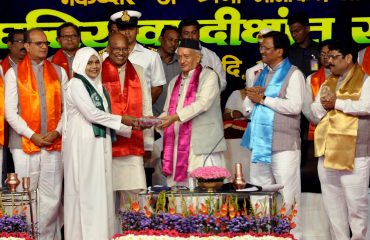 अमरावतीच्या संत गाडगे बाबा अमरावती विद्यापीठाचा ३६ वा दीक्षांत समारंभ राज्यपाल भगत सिंह कोश्यारी यांच्या उपस्थितीत पार पडला. यावेळी केंद्रीय मानव संसाधन विकास राज्यमंत्री संजय धोत्रे, कुलगुरु डॉ. मुरलीधर चांदेकर यांच्यासह मान्यवर उपस्थित होते