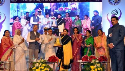Governor Bhagat Singh Koshyari presented the Rajmata Ahilyadevi Stree Shakti Puraskars in Amravati. Member of Parliament Supriya Sule, MP Dr Vikas Mahatme and others were present