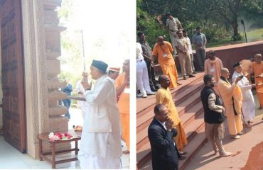 The Governor Bhagat Singh Koshyari visited the Radha Madan Mohan Mandir and the Radha Vrindavan Vihari Mandir. He also performed the Yamuna arti. Founder of Govardhan Eco Village Radhanath Swami, Director Gauranga Das, and others were present