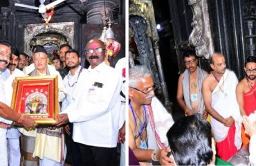 Governor Bhagat Singh Koshyari visited the Mahalaxmi Mandir at Kolhapur. Guardian Minister Satej Patil, Collector Daulat Desai, Municipal Commissioner mallinath Kalshetti and others were present. Chairman of the Devasthan Committee Mahesh Jadhav felicitated the Governor