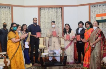 25.09.2020: राज्यपालांच्या हस्ते राजभवन येथे मातृशक्तीचा सन्मान