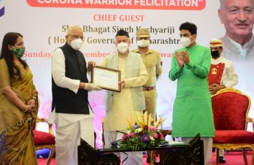 Governor felicitated Corona Warriors at function organized by Marwari Federation