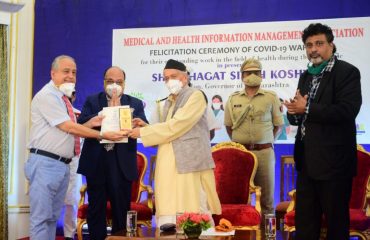 14.12.2020 : Governor felicitates Covid Warriors from Health sector