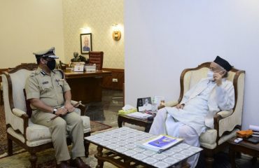 In Charge Director General of Maharashtra Police met Governor