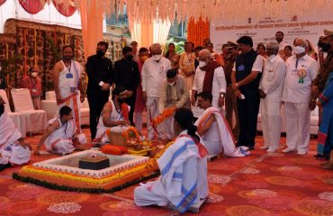 03.02.2021 : राज्यपाल यांच्या हस्ते देवमामलेदार यशवंतराव महाराज स्मारकाचे नुतनीकरण समारंभ संपन्न