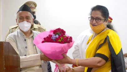 29.06.2021 : Governor visits SNDT Women’s University; interacts with Heads of Department
