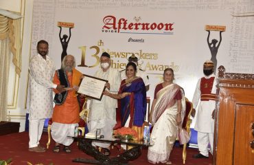 26.08.2021: Governor presented the 13th Afternoon Newsmakers’ Achievers Awards at Raj Bhavan