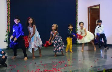 Governor witnessed a cultural programme presented by the children of Raj Bhavan parivar