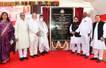 25.11.2021 : Governor attends the dedication ceremony of Jawaharlal Darda English Medium School