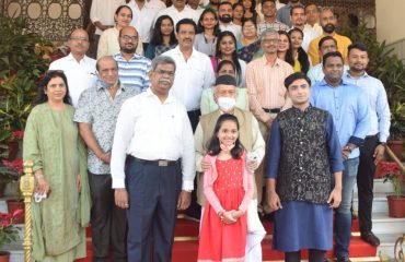 Governor Koshyari felicitates winners of Eco Friendly Ganeshotsav competition