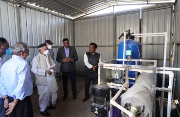 Governor visited the A S Agri and Aqua modern agriculture project