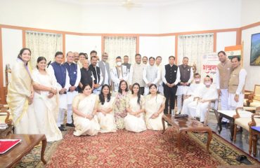 Governor Koshyari attends 74th Anuvrat Sthapna Diwas' at Raj Bhavan