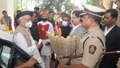 09.04.2022 : Governor arrived in Nashik