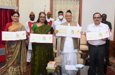 09.05.2022 : Governor releases Special Cover of 'Banga Maitri Sansad'