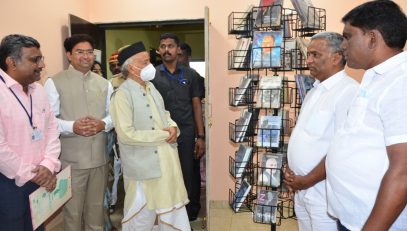 07.05.2022 : Governor visited the Village of Books Bhilar