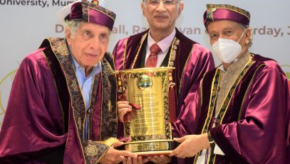 11.06.2022 : Governor Koshyari confers Honorary Doctorate on Ratan Tata