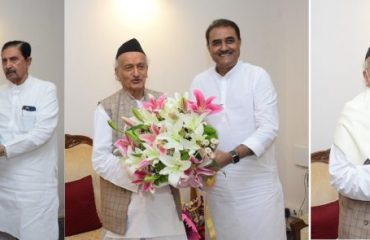 17.06.2022: Eminent persons greet Governor Koshyari on his 80th birthday