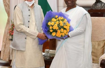 Governor Koshyari calls on President of India