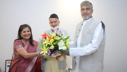 02.08.2022 : Nobel laureate Kailash Satyarthi meet Governor