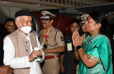 03.08.2022 : Arrival of Governor at Nagpur airport