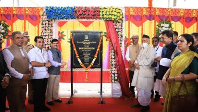 27.08.2022 : Governor inaugurated the Vijayalakshmi Vishwanath Dalvie College