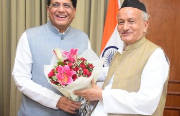 06.11.2022 : Union Minister Piyush Goyal met Governor