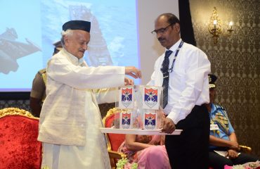 07.12.2022 : Governor Koshyari inaugurates Armed Forces Flag Day in Mumbai