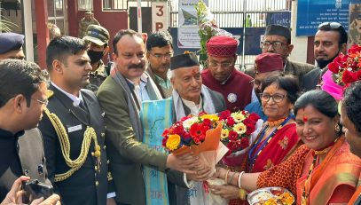 15.01.2023 : Governor arrives in Lucknow, Uttar Pradesh