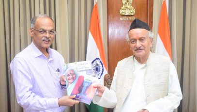 30.01.2023 : State Chief Electoral Officer Shrikant Deshpande meets Governor