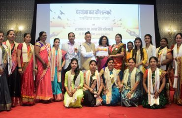 05.02.2023 : ३६००० महिलांना कौशल्य प्रशिक्षण देणाऱ्या जनशिक्षण संस्थानला राज्यपालांकडून कौतुकाची थाप