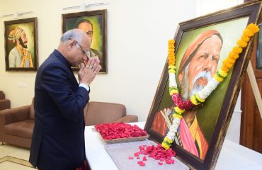 23.02.2023 : राज्यपाल बैस यांचे संत गाडगे बाबांना अभिवादन