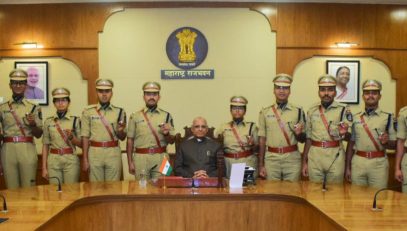 09.03.2023: IPS Probationary Officers call on Maharashtra Governor