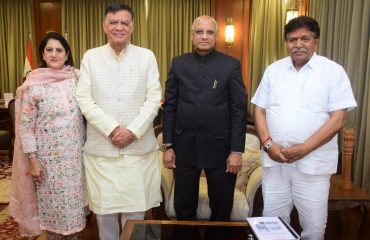 10.03.2023 : Speaker of UP Legislative Assembly Satish Mahana meets Governor