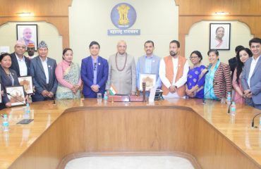 01.04.2023 : Delegation of Nepal MPs meet Maharashtra Governor Ramesh Bais