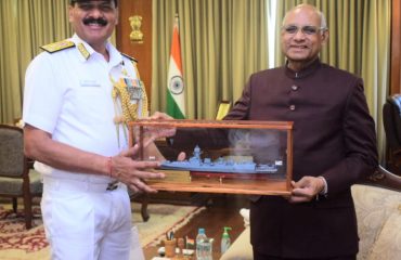 09.04.2023 : FOC-in-C calls on Governor