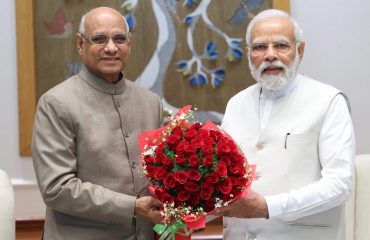 10.04.2023 : Governor Bais calls on PM