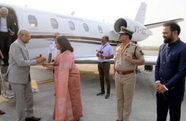 13.04.2023 : Governor arrived at Nagpur international airport