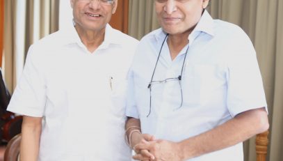 15.05.2023 : Former Union Minister Suresh Prabhu meets Governor