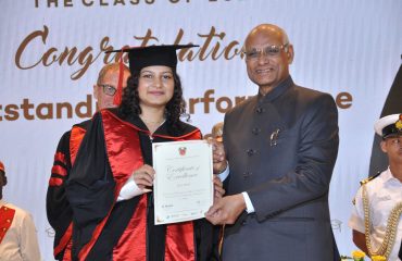 20.05.2023 : Governor presides over Graduation Ceremony of Singapore International School