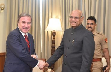 C.G. of Belgium in Mumbai Frank Geerkens called on Governor