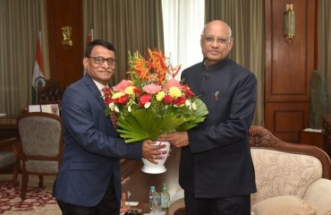 VC of Dr. Balasaheb Sawant Konkan Krishi Vidyapeeth meets Governor