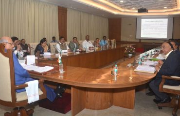 18.07.2023 : Governor attends meeting of Vice Chancellors of Agricultural Universities from state