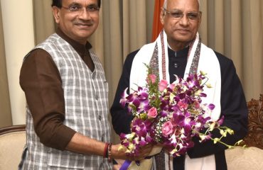 17.08.2023 : Union Minister of State Bhagwanth Khuba meets Governor