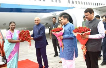 01.12.2023 : President of India Droupadi Murmu arrived in Nagpur on her 2 - day visit