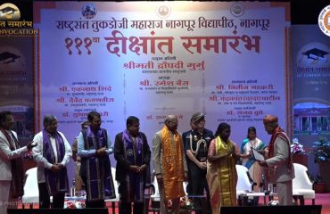 02.12.2023 :  President of India Droupadi Murmu presided over the 111th Convocation Ceremony of the Rashtrasant Tukadoji Maharaj Nagpur University at Kavivarya Suresh Bhat Auditorium Nagpur.  Dr. R.H. Tupkari was awarded the degree of 'Doctor of Science' while Rajshree Ramteke was awarded the Dr T V Gedam Gold Medal at the hands of the President of India. In all 79447 graduates were awarded degrees during the convocation ceremony. Maharashtra Governor and Chancellor of universities Ramesh Bais, Union Minister Nitin Gadkari, Deputy Chief Minister Devendra Fadnavis, Higher and Technical Education Minister Chandrakant Patil, Vice Chancellor of the University Dr. Subhash Chaudhary and others were mainly present.