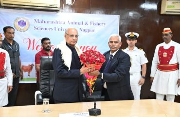 13.12.2023 : Governor visits Maharashtra Animal and Fishery Sciences University in Nagpur