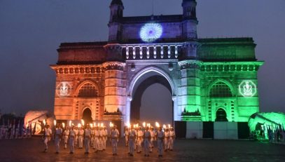 14.12.2023 : Governor attends Beating Retreat Ceremony on Navy Day