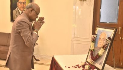 25.12.2023 : Governor pays tribute to Atal Bihari Vajpayee