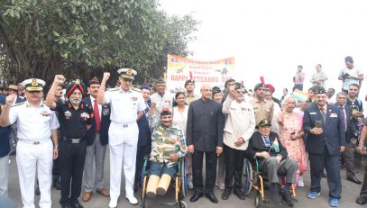 07.01.2024:  Governor flags off Veterans' Parade