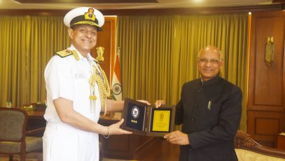 20.01.2024 : Vice Admiral Sanjay Singh meets Governor